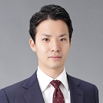 井上 裕太 氏